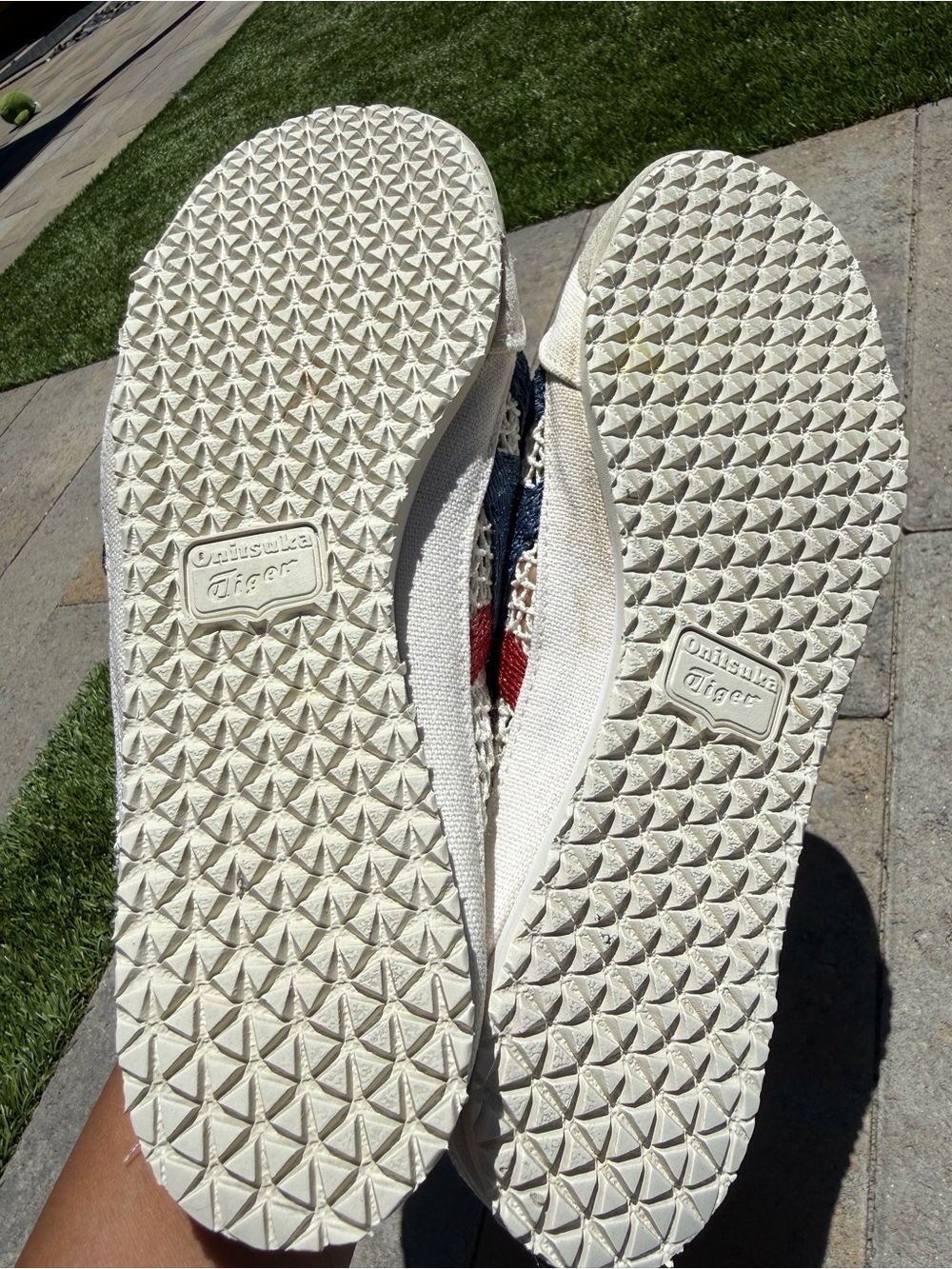 Onitsuka Tiger Cream Slip-On Sneakers with Navy & Red Stripes - Picture 7 of 9